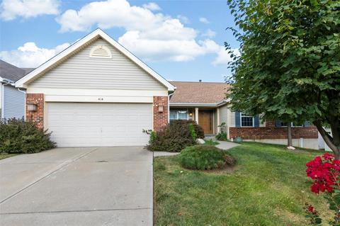 414 Valley Spring Dr, O'fallon, MO 63366 photo 2