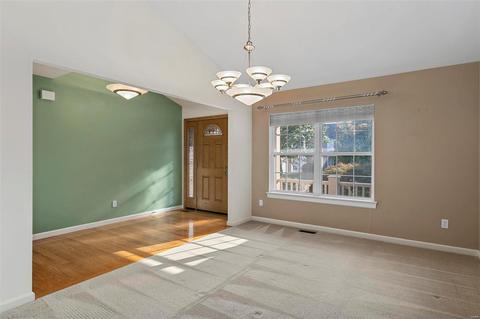 414 Valley Spring Dr, O'fallon, MO 63366 photo 5