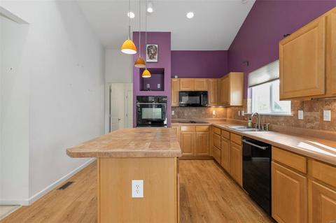 414 Valley Spring Dr, O'fallon, MO 63366 photo 12