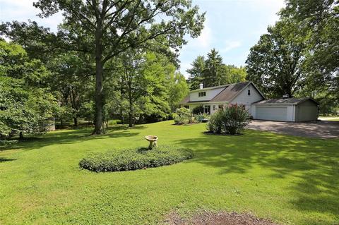 418 Andover Ln, Ballwin, MO 63011 photo 3