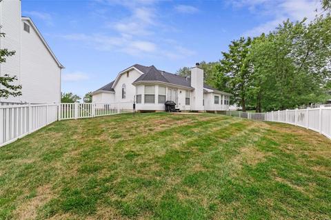 304 Summer Haven Ct, O'fallon, MO 63368 photo 8