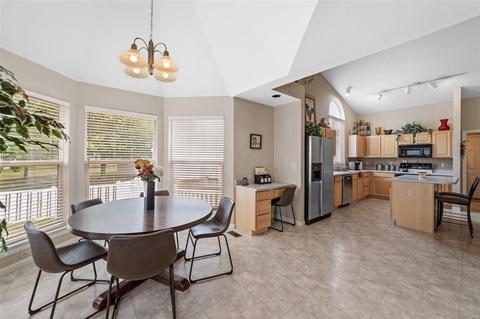 304 Summer Haven Ct, O'fallon, MO 63368 photo 16