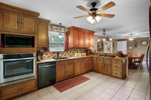 3221 Smiley Rd, Bridgeton, MO 63044 photo 11