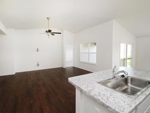 5321 Mitschang Ct, Eureka, MO 63025 photo 6