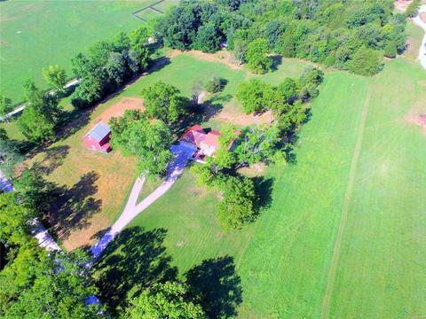 335 Moll Rd, Augusta, MO 63332 photo 8