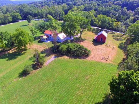 335 Moll Rd, Augusta, MO 63332 photo 1