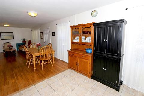 927 Crestland Dr, Ballwin, MO 63011 photo 5