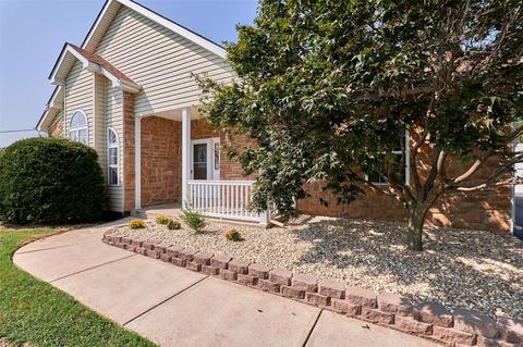 741 John Linn Pl, Weldon Spring, MO 63304 photo 4