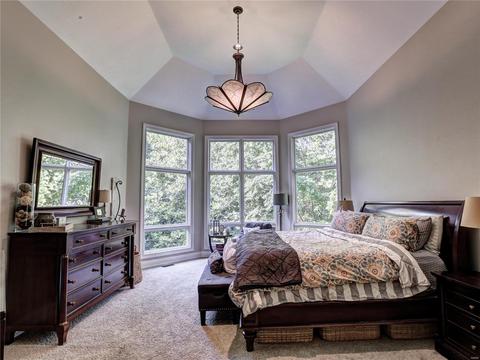 711 Forest Circle Trail Rd, Ballwin, MO 63021 photo 14