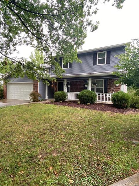 502 Charoak Dr, Ballwin, MO 63021 photo 2