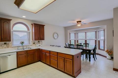 514 Coronation, O'fallon, MO 63366 photo 9