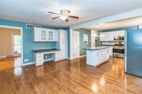 1167 Marsh Ave, Ellisville, MO 63011 photo 5