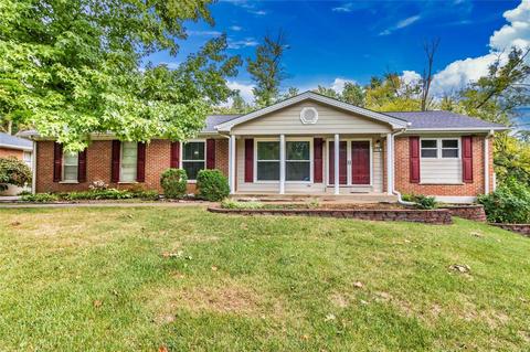 1167 Marsh Ave, Ellisville, MO 63011 photo 1