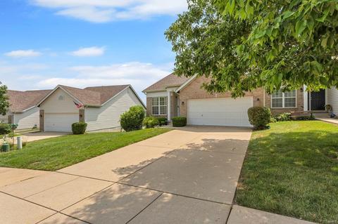176 Hunters Run, Eureka, MO 63025 photo 2