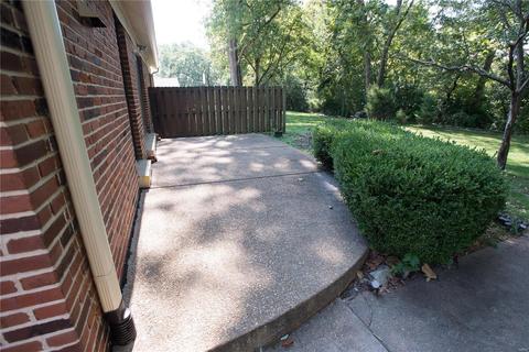 448 Coronado Dr, Ballwin, MO 63011 photo 6