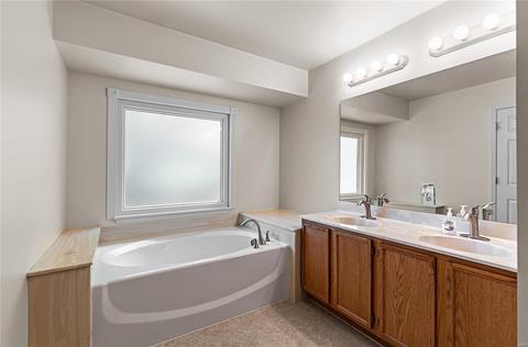 4 Maroglen Ct, O'fallon, MO 63366 photo 12