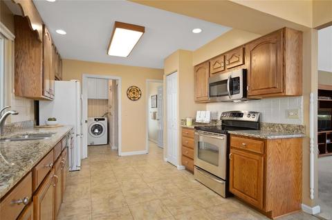 16242 Windfall Ridge Dr, Chesterfield, MO 63005 photo 14