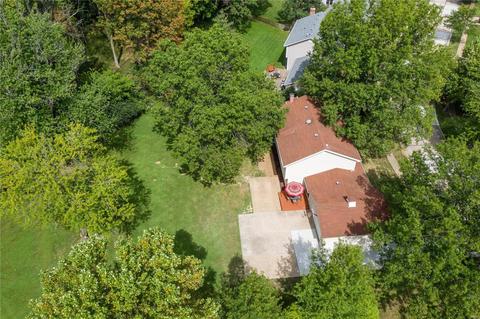 931 Pontoison Dr, Manchester, MO 63021 photo 2