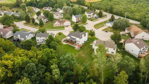 2703 Post Meadows Dr, O'fallon, MO 63368 photo 28