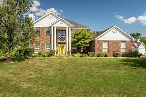 2703 Post Meadows Dr, O'fallon, MO 63368 photo 1