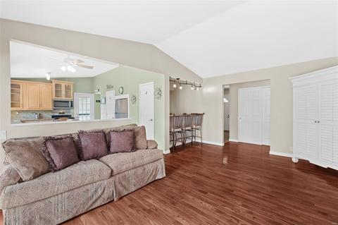 328 Sudbury Ln, Ballwin, MO 63011 photo 15