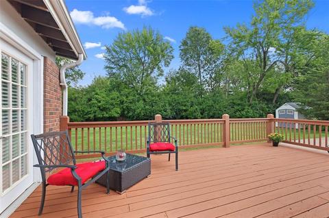 328 Sudbury Ln, Ballwin, MO 63011 photo 5