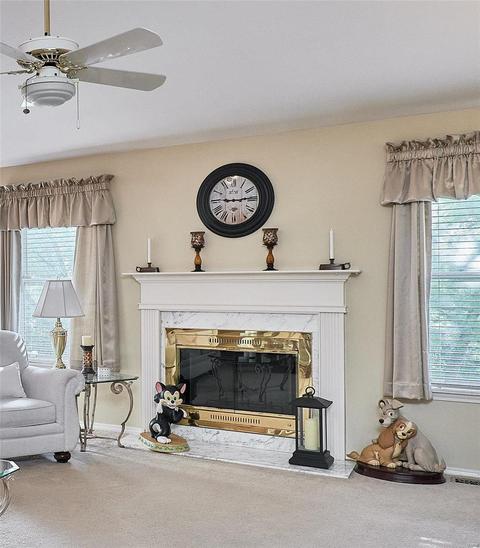 1122 Arbor Spring Ct, Ballwin, MO 63021 photo 4