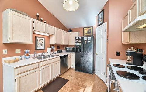1122 Arbor Spring Ct, Ballwin, MO 63021 photo 11