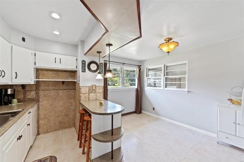 3803 Midview Ave, Bridgeton, MO 63044 photo 8
