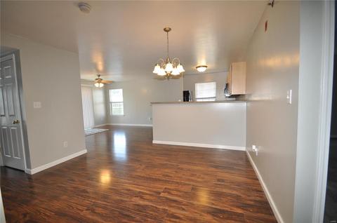 6202 Spring Creek Ln, O'fallon, MO 63368 photo 4