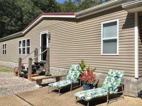 2235 Joe Mcnamee, Pacific, MO 63069 photo 1