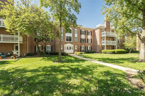 974 Claytonbrook Dr #2D, Ballwin, MO 63011 photo 2