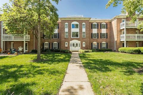 974 Claytonbrook Dr #2D, Ballwin, MO 63011 photo 1