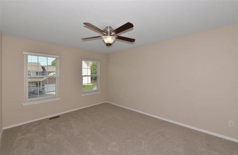 1345 Kiefer Bluffs Dr, Ballwin, MO 63021 photo 18