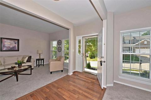 1345 Kiefer Bluffs Dr, Ballwin, MO 63021 photo 2