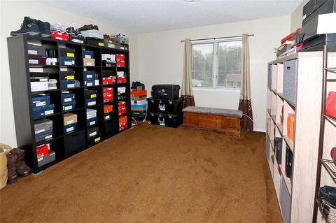 10067 Elba, Saint Louis, MO 63137 photo 25
