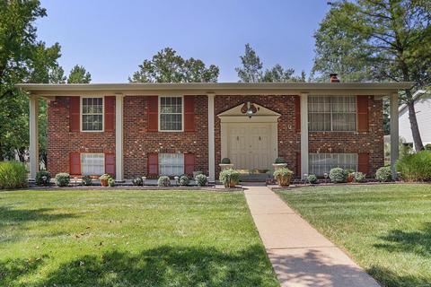 1 Cottagemill Ct, Ballwin, MO 63021 photo 1