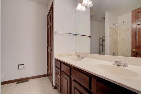 832 Heatherhaven Dr, Ballwin, MO 63011 photo 20