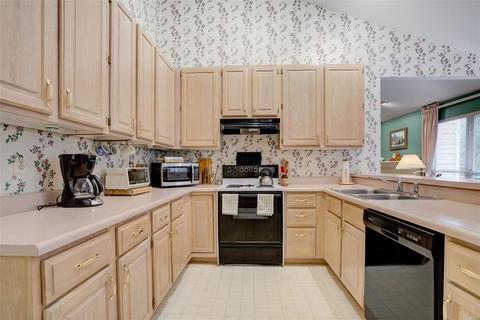1431 Richland Meadows Dr, Ballwin, MO 63021 photo 7