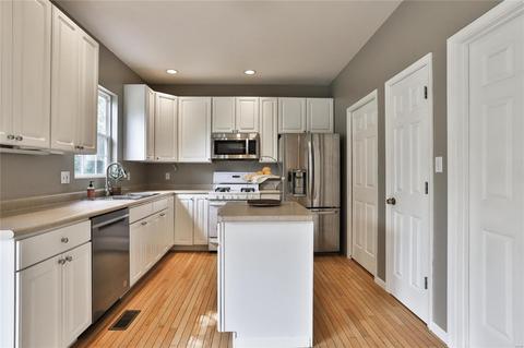 808 E Pacific Ave, Webster Groves, MO 63119 photo 17