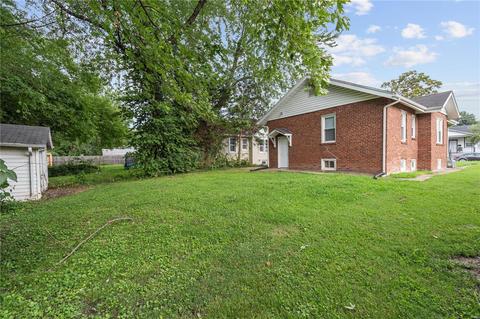 15 Lee Ave, Ferguson, MO 63135 photo 4