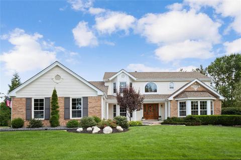 18 Waldens Pine Ct, Ballwin, MO 63011 photo 1