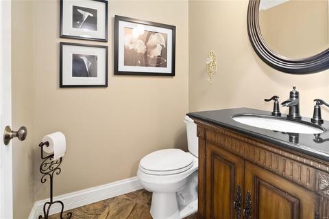 18 Waldens Pine Ct, Ballwin, MO 63011 photo 5