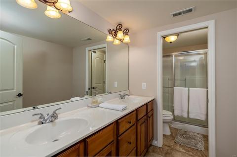 2425 Christopher View Dr, Saint Louis, MO 63129 photo 54