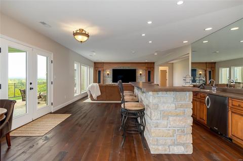 2425 Christopher View Dr, Saint Louis, MO 63129 photo 47