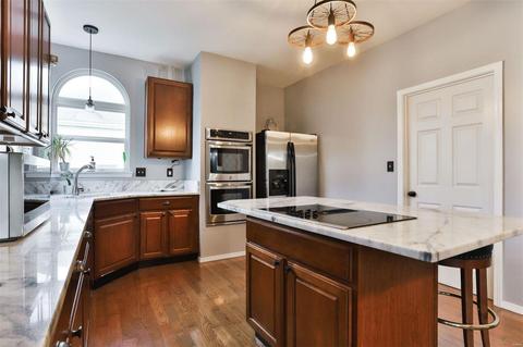 239 Roxbury Dr, O'fallon, MO 63366 photo 14