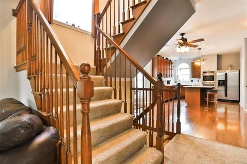 239 Roxbury Dr, O'fallon, MO 63366 photo 11