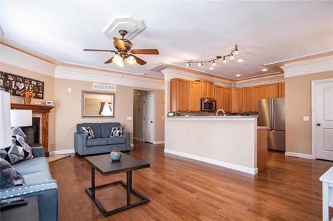 412 Bittersweet Dr, O'fallon, MO 63366 photo 5