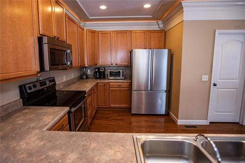 412 Bittersweet Dr, O'fallon, MO 63366 photo 9