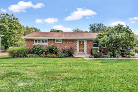 531 Orchard Ln, Eureka, MO 63025 photo 2